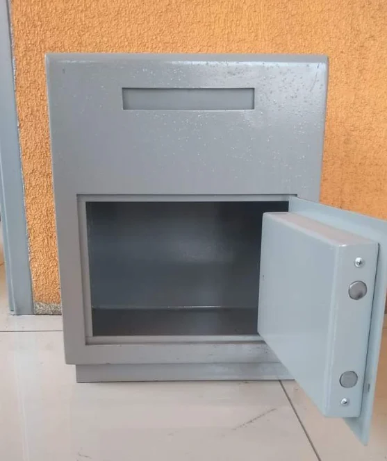 Caja Modelo SP540 Buzón 2