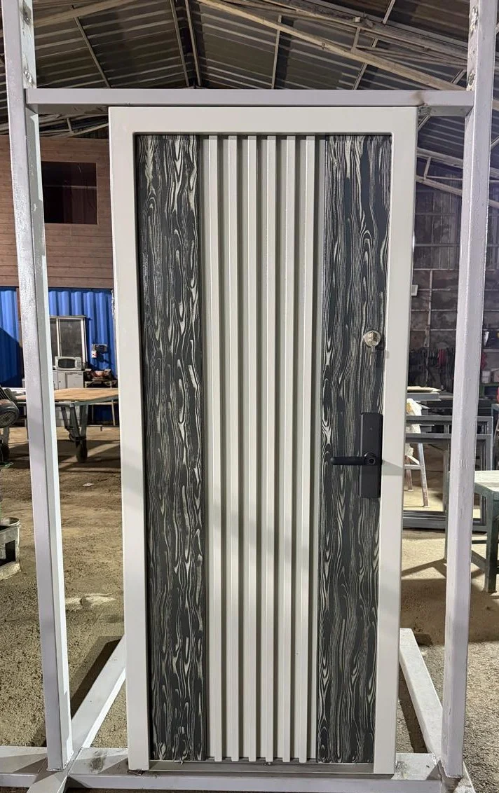Puerta Modelo SPM Perfilado